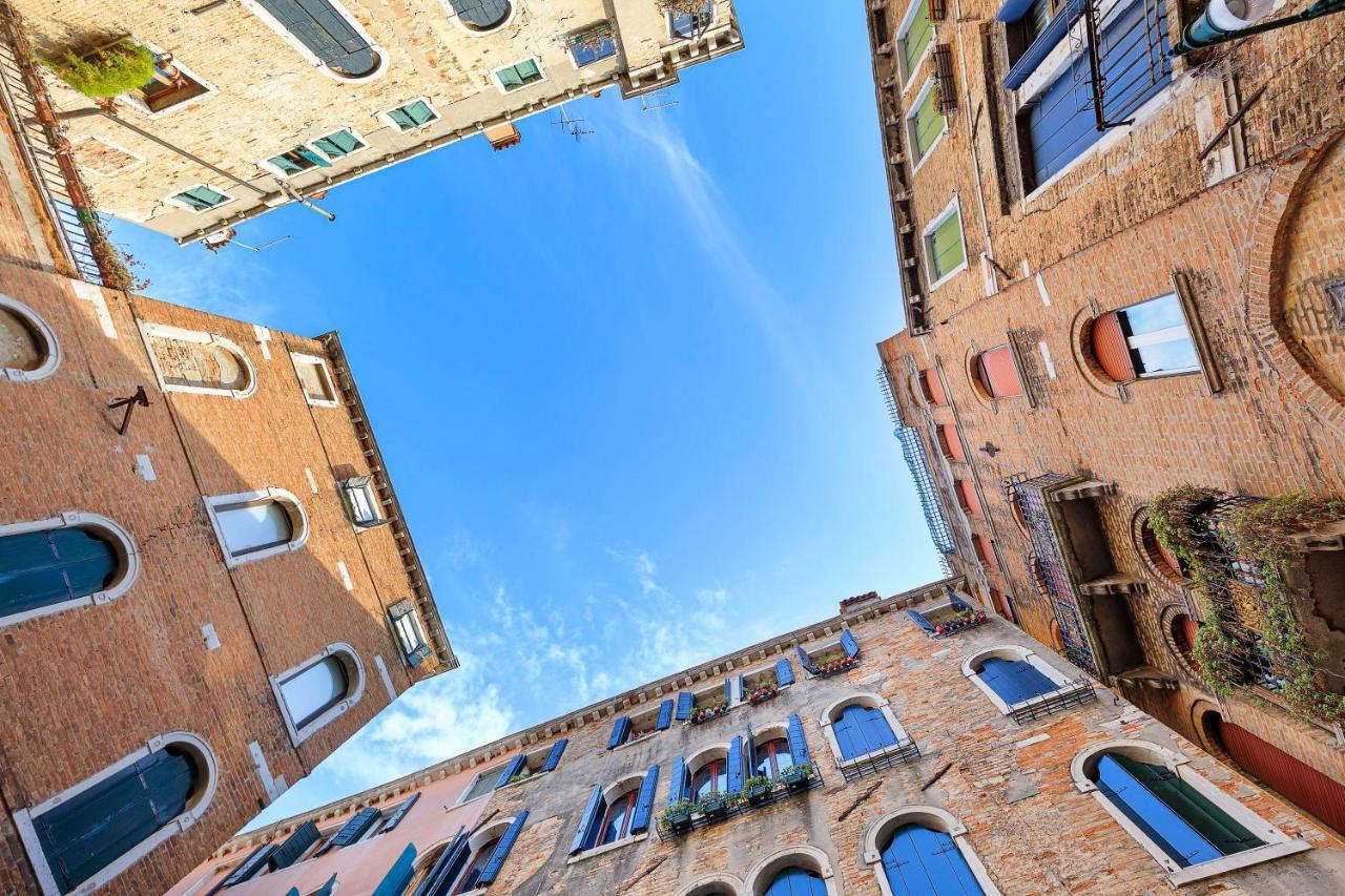 CANAL-FRESCO-Rialto Venezia Esterno foto